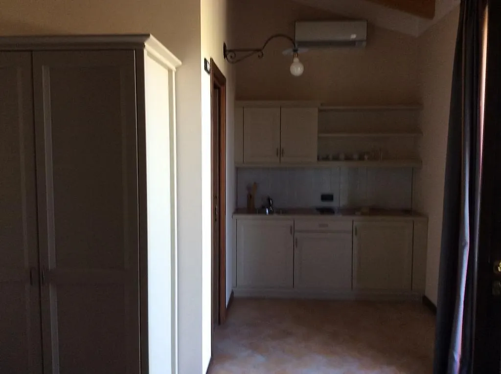 Locanda Dei Rii Solarolo Country house